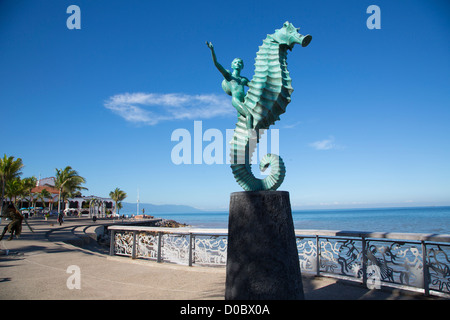 "Caballero del Mar" das Seepferdchen von Rafael Zamarripa, 1976, den Malecon, Puerto Vallarta, Jalisco, Mexiko Stockfoto