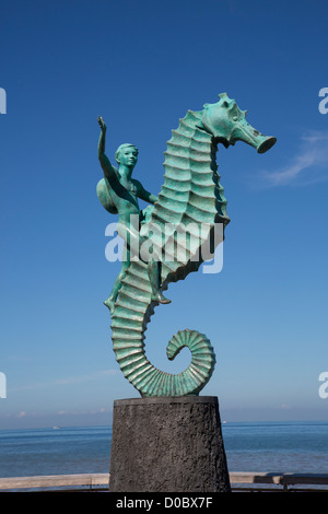 "Caballero del Mar" das Seepferdchen von Rafael Zamarripa, 1976, den Malecon, Puerto Vallarta, Jalisco, Mexiko Stockfoto