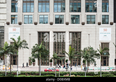 er Agricultural Bank of China nun besitzen die prestigeträchtigen Neubau im Stil der alten klassischen Kalkstein im 50 Connaught Road Central Stockfoto