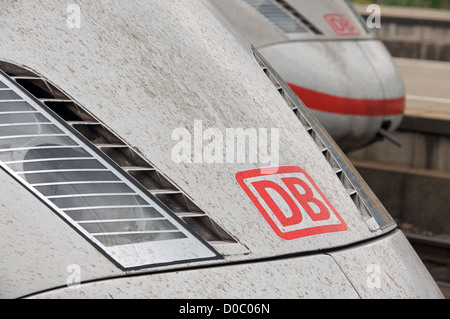 Reisezüge der Deutschen Bahn ICE (InterCity Express) Stockfoto