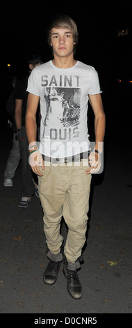 X Factor Kandidat Liam Payne Boy band "One Direction" eine Studio verlassen. London, England Stockfoto