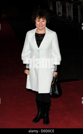 Imelda Staunton der 54th Times BFI London Film Festival - "ein weiteres Jahr" - Premiere am Vue, Leicester Square, London, Stockfoto