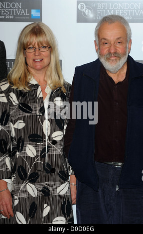 Georgina Lowe Produzent und Regisseur Mike Leigh die 54. Times BFI London Film Festival - "ein weiteres Jahr" - Premiere - Vue Stockfoto