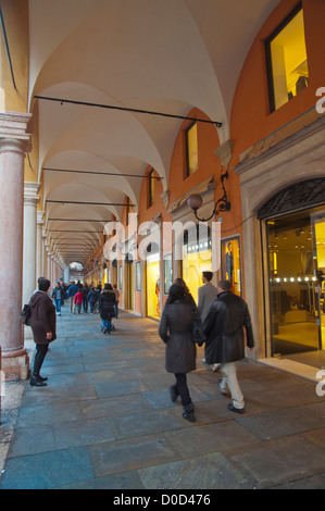 Via Emilia Straße zentrale Modena Stadt Emilia-Romagna Region Italien Mitteleuropa Stockfoto