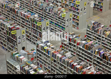 LOGISTIK-DREHSCHEIBE DES INTERNET SALES CORPORATION AMAZON.COM SARAN LOIRET (45) Stockfoto