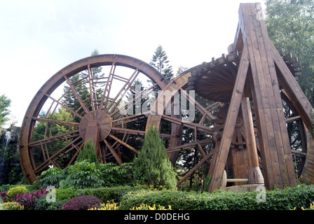 Riesige Wind Riemenscheibe, Kultur China Folk Village in Shenzhen, China. Stockfoto