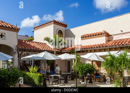 Restaurant von Worth Avenue, Palm Beach, Florida, USA Stockfoto