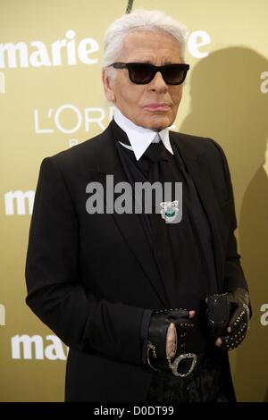 22. November 2012 - Madrid, Spanien - Modedesigner KARL LAGERFELD besucht Marie Claire Prix De La Moda Awards 2012 in der französischen Botschaft in Madrid. (Bild Kredit: Jack Abuin/ZUMAPRESS.com ©) Stockfoto