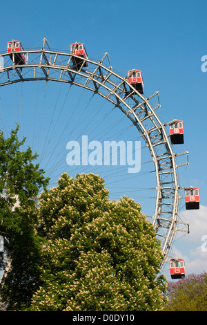 Österreich, Wien II, Prater, Vergnügungspark Wurstelprater und Riesenrad Stockfoto