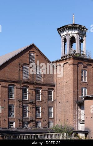 Die verfallenden Gilbert Manufacturing Company Mühle in Hardwick, Massachusetts. Stockfoto