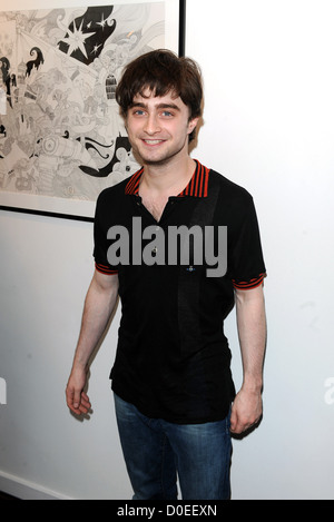 Daniel Radcliffe Big Problem: Lizzie Mary Cullen - Vernissage in der Galerie Verfasser statt. London, England - 09.09.10 Stockfoto