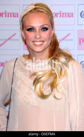 Camilla lateinamerikanische Komfort Prima High Street Fashion Awards 2010 abgehaltenen Battersea Evolution - Ankünfte London, England- Stockfoto