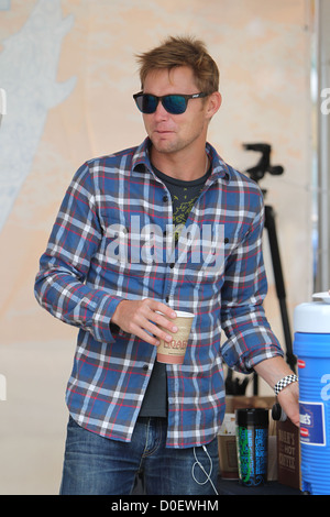 Brian Geraghty Surfrider Foundation 5. jährlichen Celebrity Expression Session an erster Stelle, Surfrider Beach in Malibu Los Stockfoto