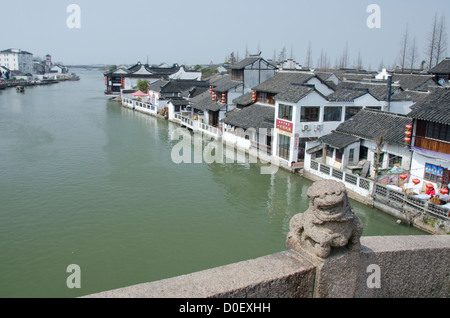 China, Stadtrand von Shanghai. Antike wasser Dorf zhujiajiao (aka Pearl Stream). Stockfoto