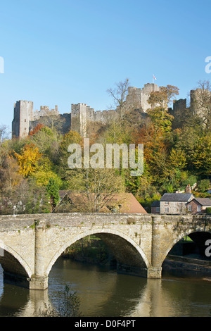 Dinham Brücke und Schloss Ludlow, Shropshire, England, UK Stockfoto