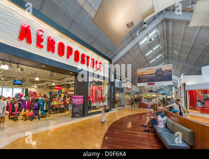 Innenraum der Sawgrass Mills Shopping-Mall, Sonnenaufgang, Broward County, Florida, USA Stockfoto