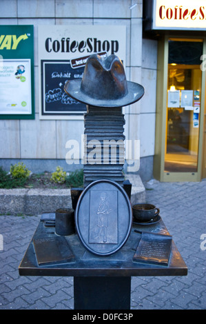 Denkmal-Skulptur von Erich Kästner, Schriftsteller, von Wolf-Eike Kuntsche, Alaunstraße Neustadt Dresden, Sachsen, Sachsen, Deutschland Stockfoto