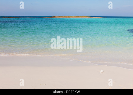 Ocean Beach an Bita Bucht an Green Turtle Cay, Bahamas. Stockfoto