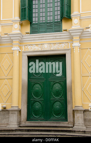 China, Macau. Piazza Santa Domingos, St. Dominic Kirche, est.1587, Kirche Detail. Stockfoto