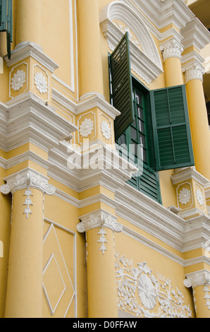 China, Macau. Piazza Santa Domingos, St. Dominic Kirche, est.1587, Kirche Detail. Stockfoto