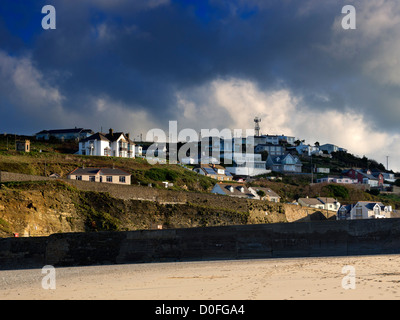 Portreath, Cornwall. Kleines Fischerdorf an der atlantischen Küste von Cornwall. Stockfoto
