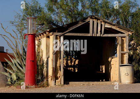Vintage Zapfsäule an verlassenen Station in Terlingua Texas Stockfoto
