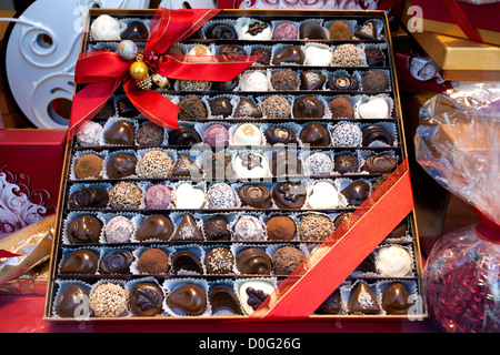Godiva Luxus Pralinen in London Schaufenster Stockfoto