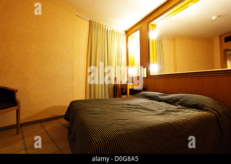 Modernes Interieur des Hotels oder Wohn-Schlafzimmer Stockfoto