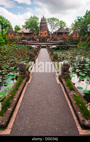 Pura Taman Kemuda Saraswati Tempel Ubud, Bali, Indonesien Stockfoto