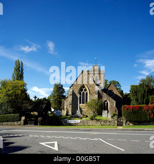 Str. Marys Kirche Chiddingfold Dorf Surrey England UK GB ländlichen Landstadt England Englisch Great Britain British Stockfoto