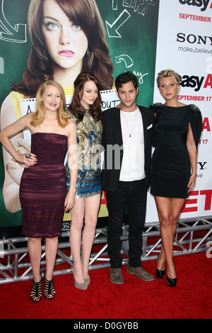 Patricia Clarkson, Emma Stone, Penn Badgley und Aly Michalka-Los Angeles-Premiere von "Easy A" abgehaltenen Graumans Chinese Theatre Stockfoto