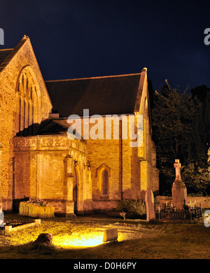 Das Priorat St. Maria in der Nacht, Usk, Monmouthshire Stockfoto