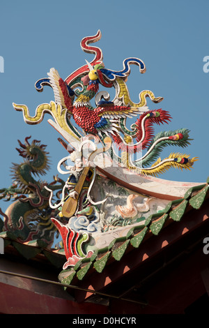 Ein Dach-Detail der Cheah Kongsi chinesischer Tempel in Georgetown, Penang, Malaysia Stockfoto