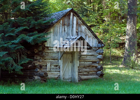 Alten Blockhütte in Oregon Wallowa Mountains. Stockfoto