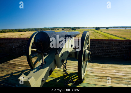 Pistole auf Fort Pulaski National Monument; ein Bürgerkrieg Ära Fort gebaut auf Cockspur Insel Fluss Ansätze nach Savannah zu schützen. Stockfoto