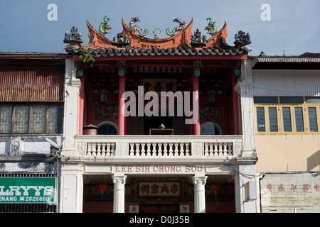 Die Fassade eines Clan-Haus-Tempels in Georgetown, Penang, Malaysia Stockfoto