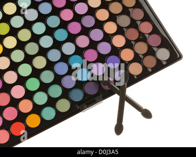 Schönheit, bunte, Kosmetik, Lidschatten, Mode, Dame, Make-up, Make-up, Palette, Profi, Schatten, Zubehör, Anwendung, close-up, Kosmetik, Augen-Make-up, Lippenstift, öffnen, Pulver, Tasche, schöne, erröten, Box, Pinsel, Farbe, Farbe, kompakt, Wimpern, Eyeliner, Puder, Spiegel, Modus, Objekte, Pigment, portable, Schattierung, glänzend, Werkzeuge, Stamm, Rohr, Beige, Pflege, Gesichts, isoliert, rosa, Produkt, Satz, Schatten, Ton, Zubehör Stockfoto