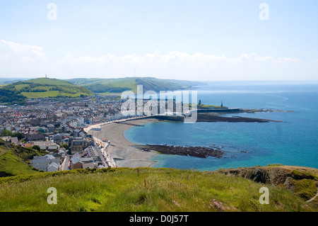 Ein Blick in Richtung Aberystwyth aus den Hügeln oberhalb der Stadt. Stockfoto