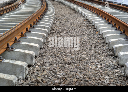 Straßenbahnlinie nach links gehen Stockfoto