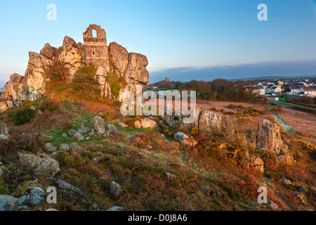 Zerstörten Kapelle von St. Michael aus 1409, Roche Felsvorsprung. Cornwall, England, Vereinigtes Königreich, Europa Stockfoto