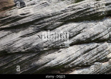 Eines der drei Brocken aus Nelsons Schiffe am birchenfarbig Rand Derbyshire Peak District National Park England UK Stockfoto