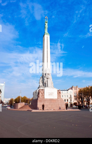 Freiheitsdenkmal in Riga Park in der Nähe der Altstadt von Riga Stockfoto