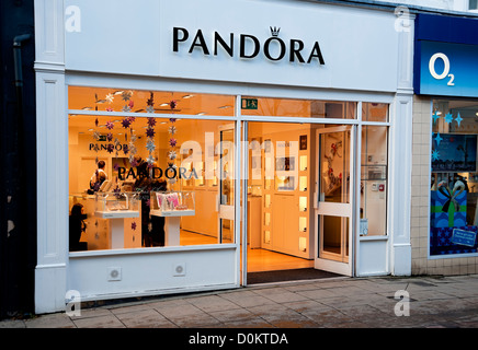 Pandora Schmuck Shop Shop Harrogate, North Yorkshire England UK Vereinigtes Königreich GB Grossbritannien Stockfoto