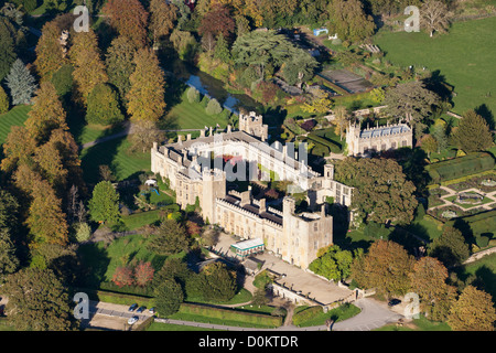 Eine Luftaufnahme von Sudeley Castle in der Nähe von Cotswold Stadt von Winchcombe, Gloucestershire, UK Stockfoto