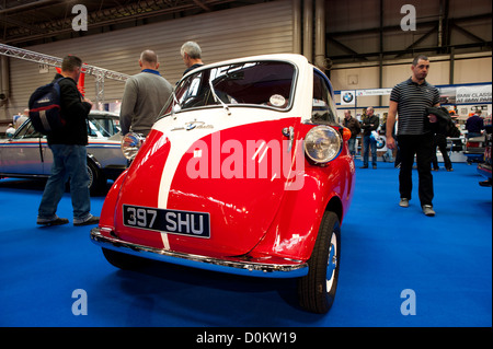 BMW 300 Isetta Bubble Car am 2012 Classic Motor Show, NEC, Birmingham, West Midlands Stockfoto