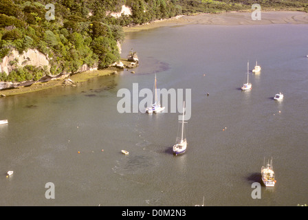 Whitianga Ansichten, Kapitän James Cook, als er kam, hier im November 1769 den Transit des Merkur zu beobachten, North Island, Neuseeland Stockfoto