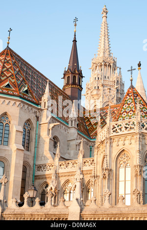 Matthias Kirche im Burgviertel in Budapest, die Hauptstadt von Ungarn. Stockfoto