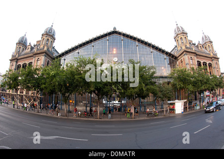 Nyugati Bahnhof in Budapest, die Hauptstadt von Ungarn. Stockfoto