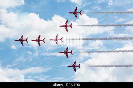 Rote Pfeile fliegen anzeigen Bournemouth-Dorset. Stockfoto