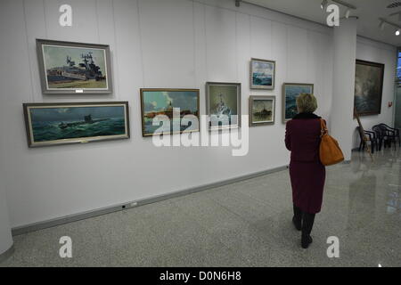 Gdynia, Polen 28. November 2012 Minister der Verteidigung Tomasz Siemoniak beteiligt sich an den Neubau des das Polnische Schifffahrtsmuseum in Gdynia feierlich eröffnet. Stockfoto